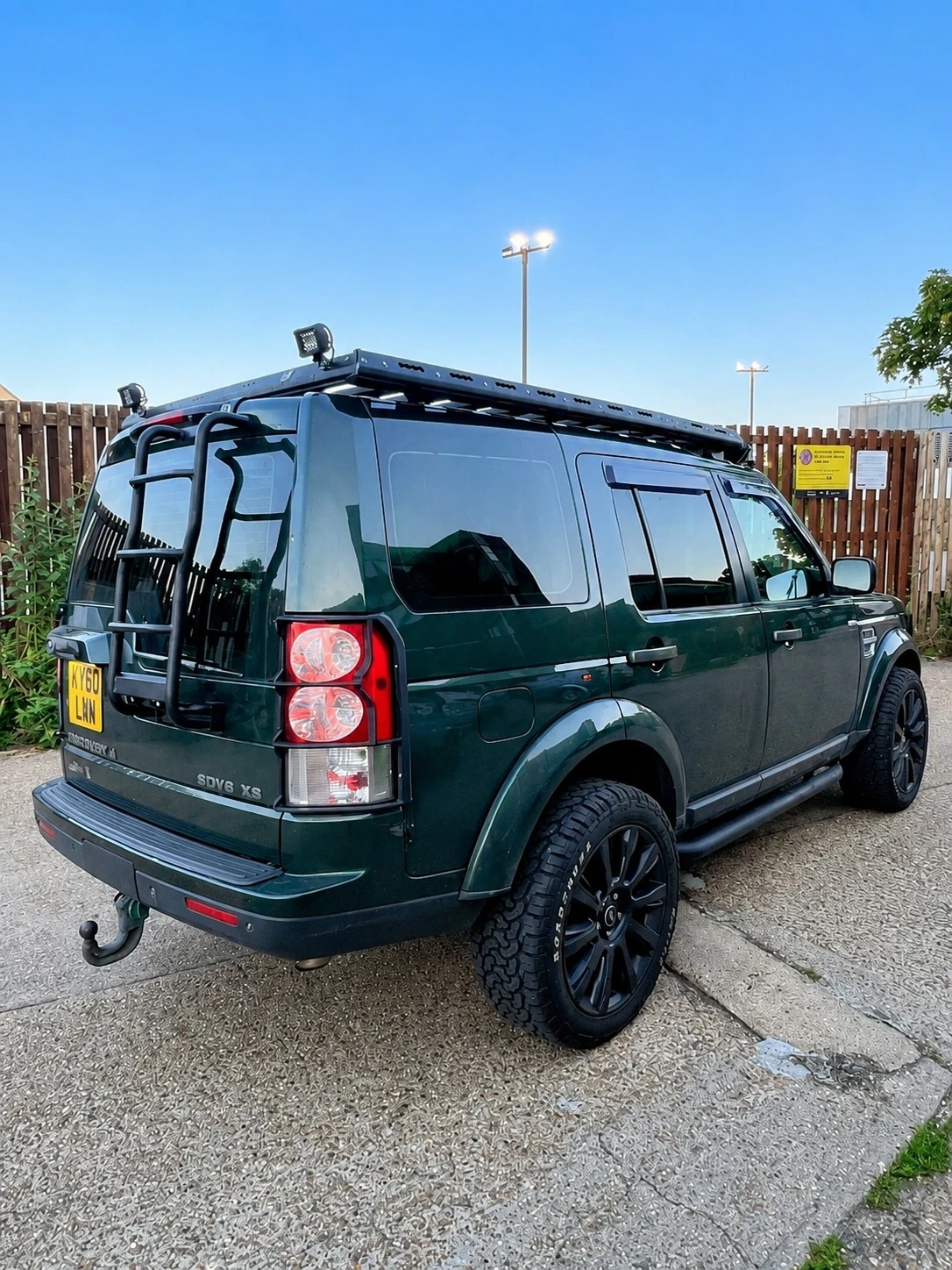 Land Rover Discovery 3.0 SDV6 , снимка 9 - Автомобили и джипове - 55051662