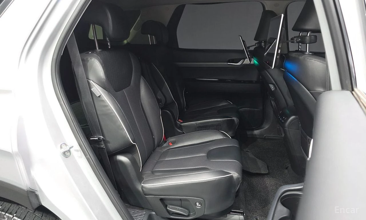 Hyundai Palisade 3.8* EXCLUSIVE* ПОДГРЕВ* ОБДУХВАНЕ* ДИСТРОНИК* 360, снимка 13 - Автомобили и джипове - 55380455
