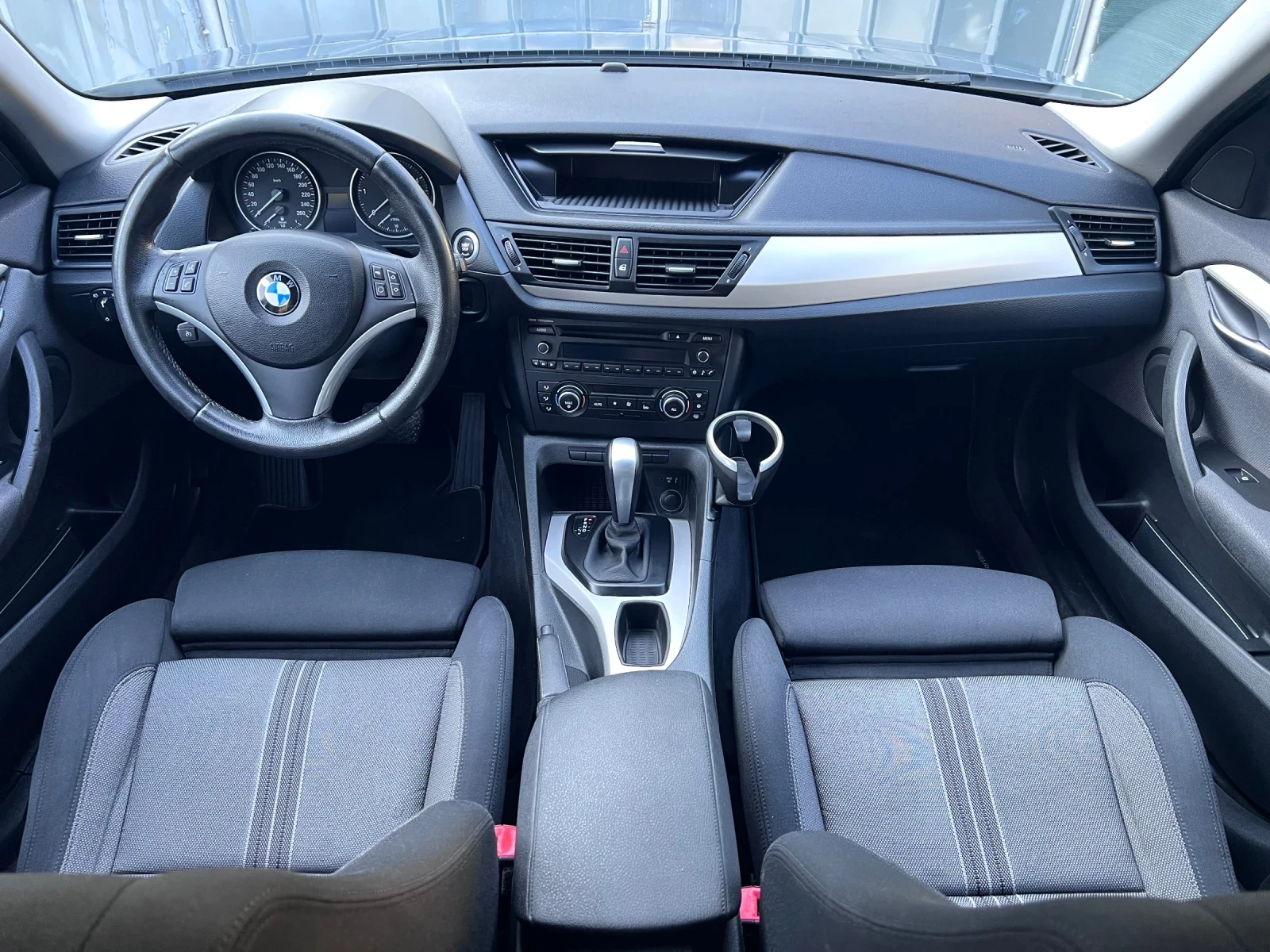 BMW X1 2.0D xDrive, снимка 11 - Автомобили и джипове - 55602697