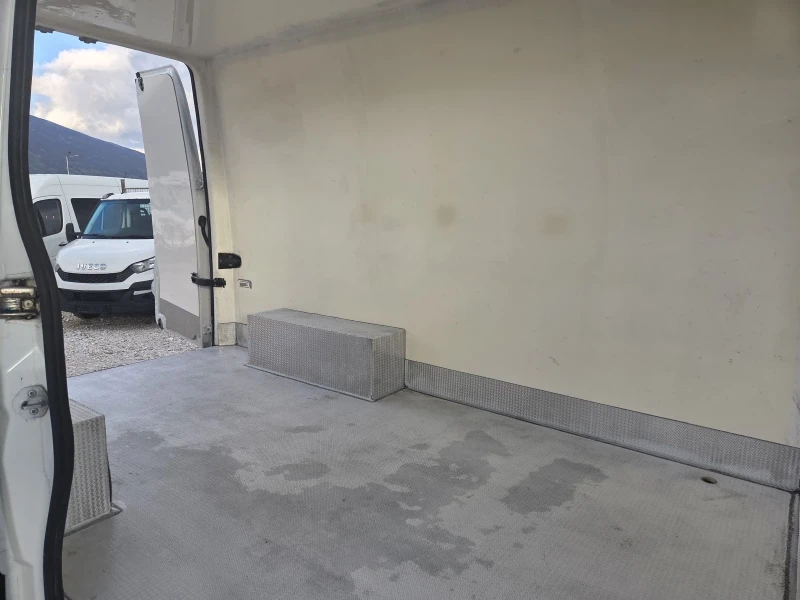 Mercedes-Benz Sprinter 316 ХЛАДИЛЕН, КЛИМА , снимка 14 - Бусове и автобуси - 49356323