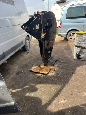 Допълнително оборудване Хидравличен чук RAMMER- S25 -4броя чукове, снимка 1