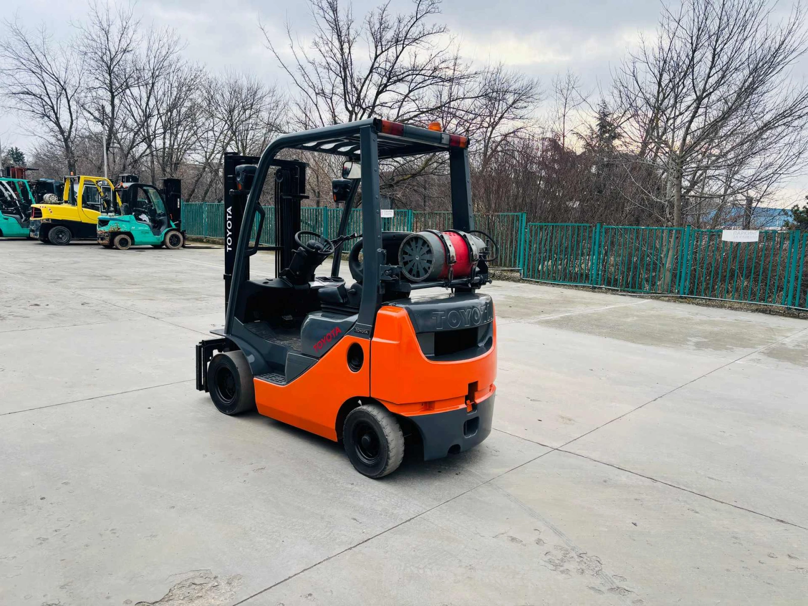 ������� Toyota ������� ����������, ������� | Mobile.bg � ����������� 2