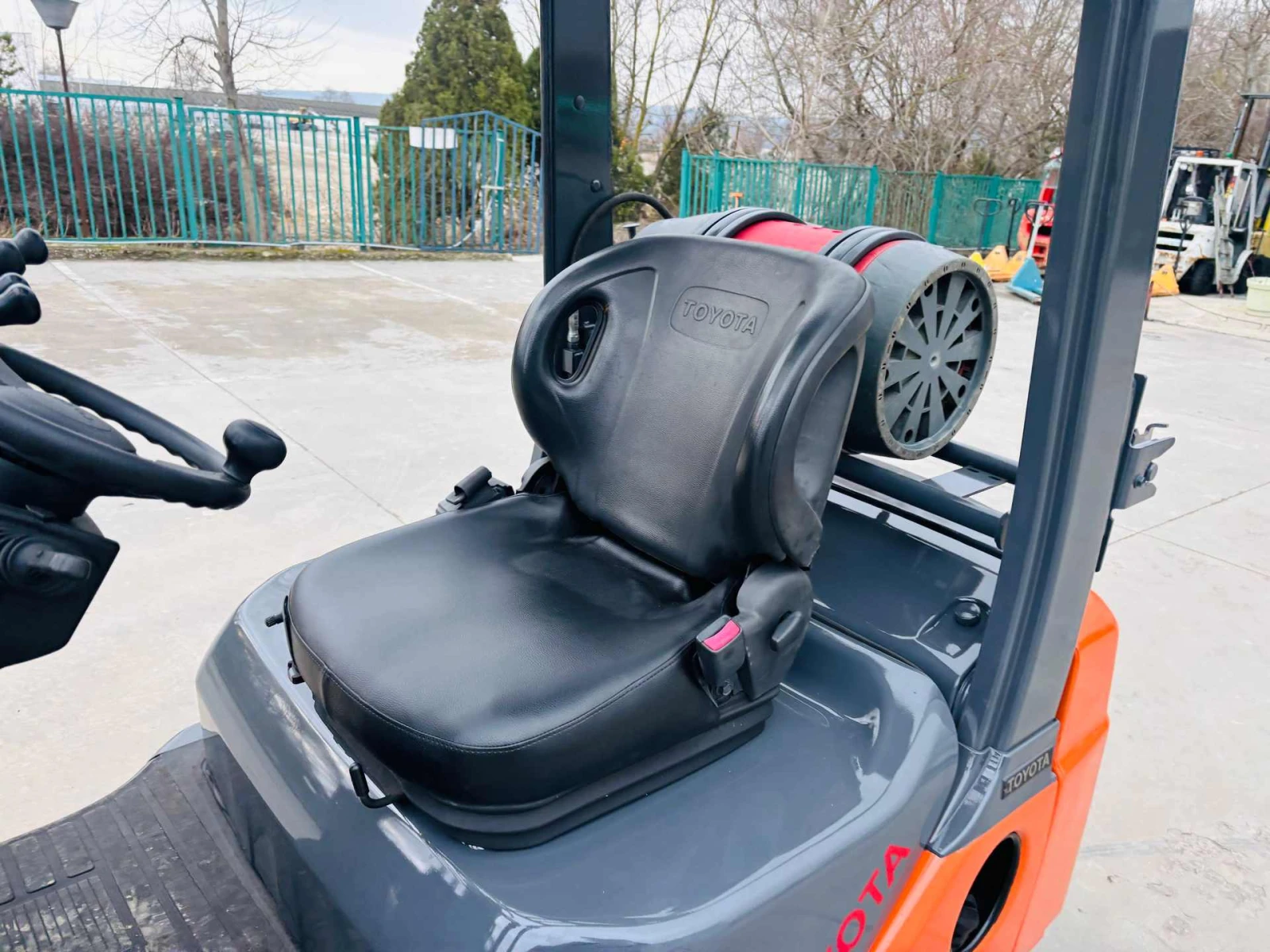 ������� Toyota ������� ����������, ������� | Mobile.bg � ����������� 7