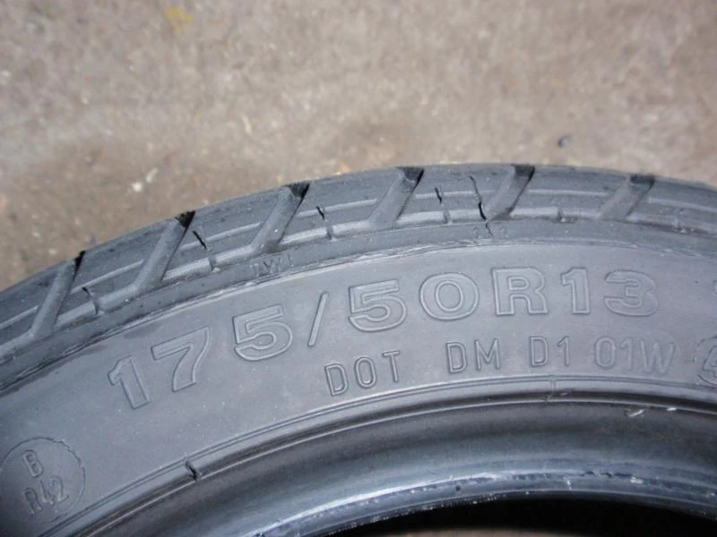 Гуми Летни 175/50R13, снимка 8 - Гуми и джанти - 7315669