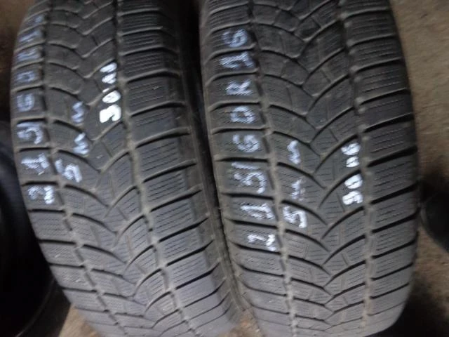 Гуми Зимни 215/60R16, снимка 2 - Гуми и джанти - 20312991