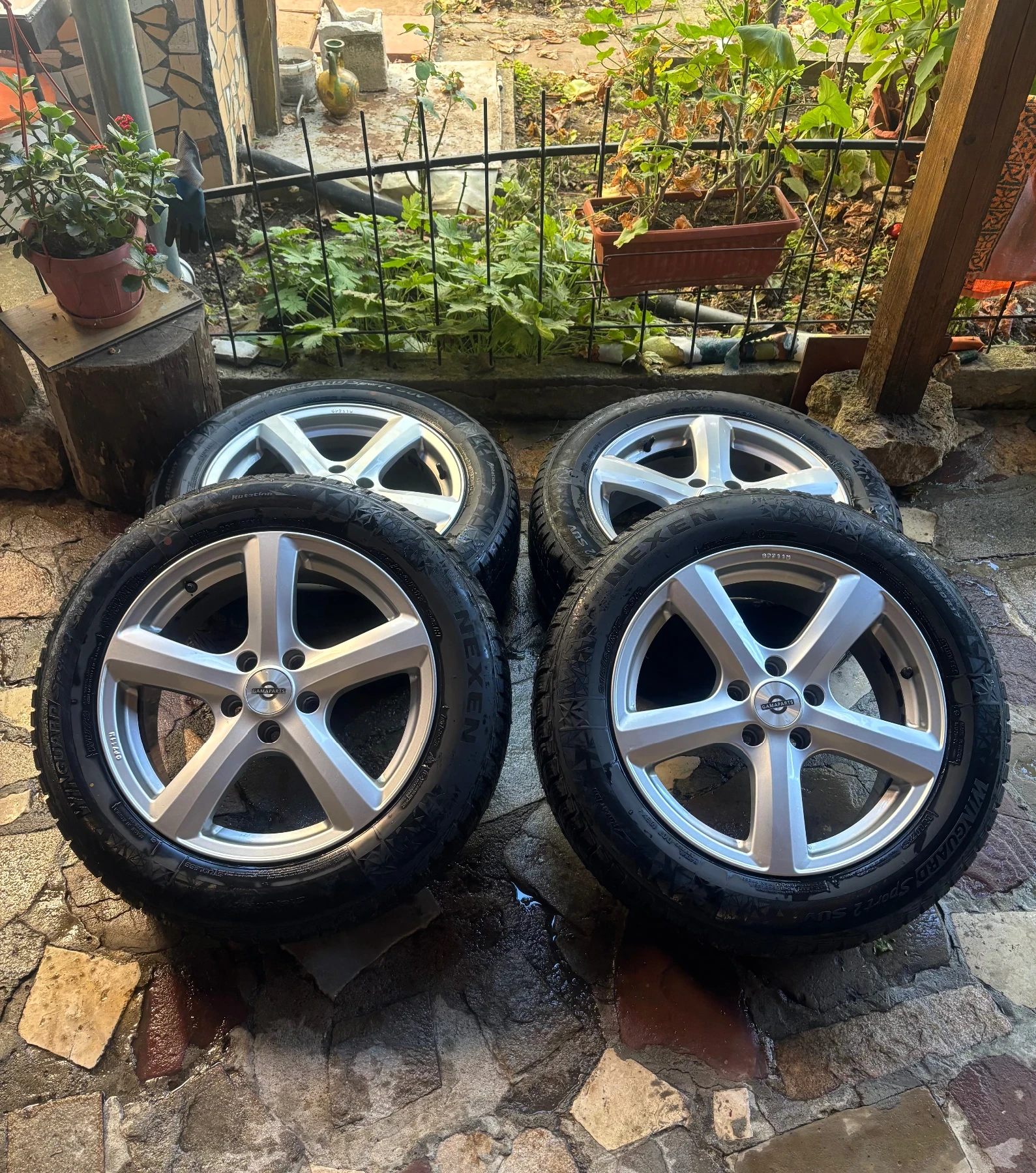 Гуми с джанти Nexen 215/60R17