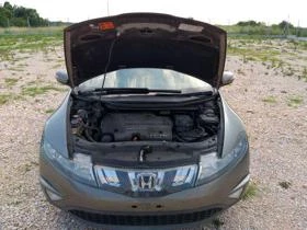 Honda Civic 2.2 i-ctdi  НА ЧАСТИ, снимка 4