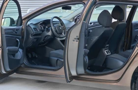 Renault Megane IV Grandtour 1.6 SCe, снимка 13