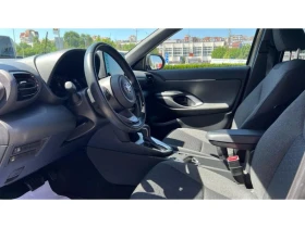 Toyota Yaris Cross 1.5h Chic | Mobile.bg    9