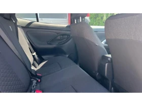 Toyota Yaris Cross 1.5h Chic | Mobile.bg    17