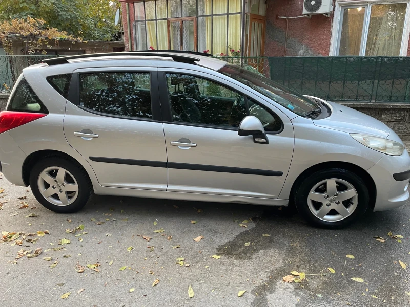 Peugeot 207, снимка 2 - Автомобили и джипове - 47939156