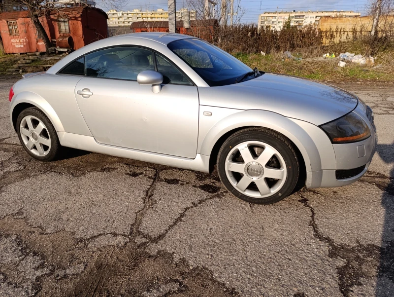 Audi Tt, снимка 6 - Автомобили и джипове - 48523058