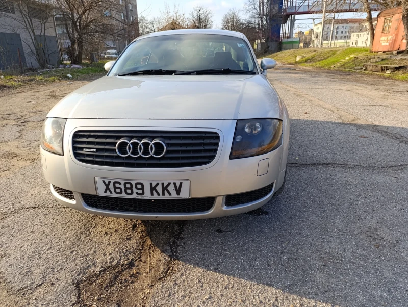 Audi Tt, снимка 1 - Автомобили и джипове - 48523058