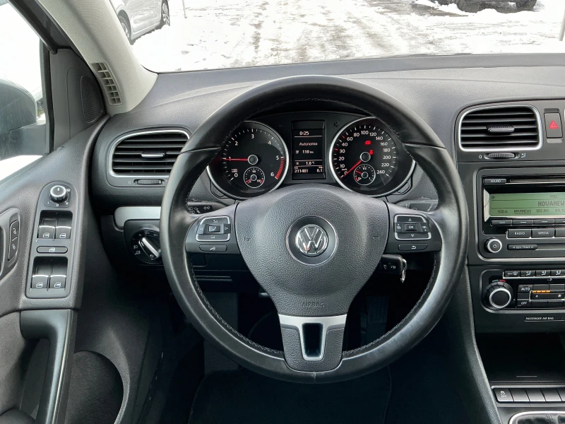 VW Golf 2.0 TDI, снимка 11 - Автомобили и джипове - 48682805