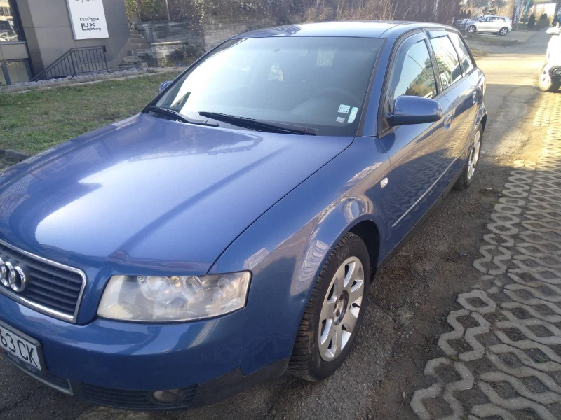 Audi A4 2.0, снимка 1 - Автомобили и джипове - 49012602