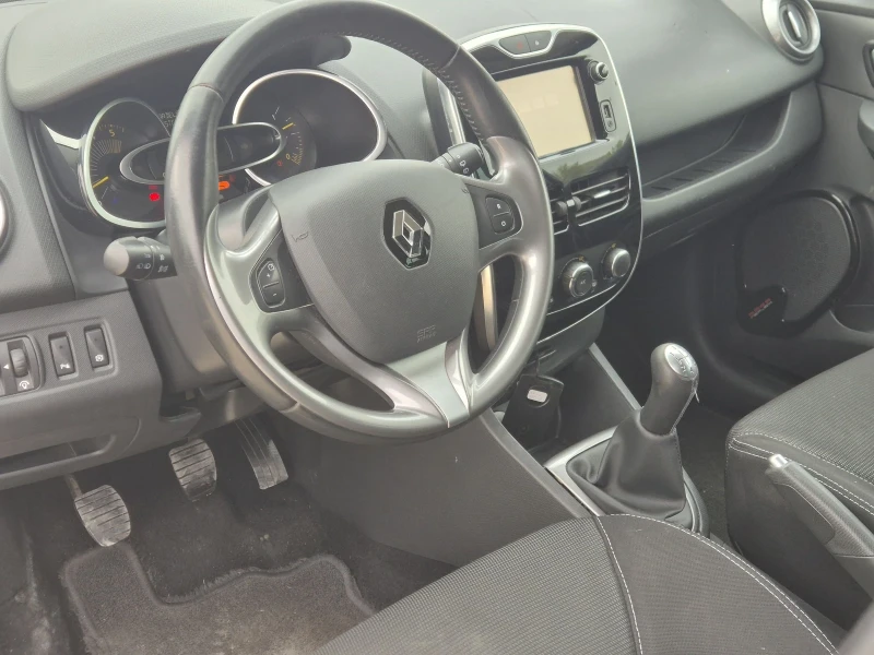 Renault Clio 1.5DCI NAVI, снимка 6 - Автомобили и джипове - 51837226