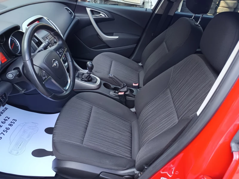 Opel Astra 1.7CDTI, снимка 11 - Автомобили и джипове - 52065895