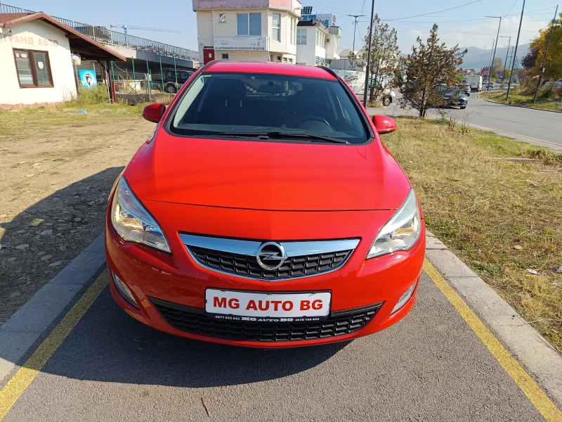 Opel Astra 1.7CDTI, снимка 3 - Автомобили и джипове - 52065895