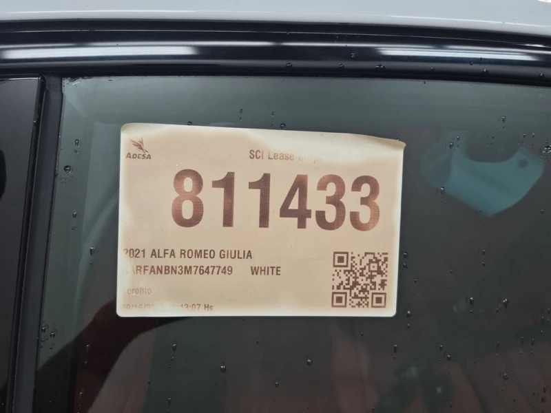 Alfa Romeo Giulia * TI SPORT * CARFAX * , снимка 15 - Автомобили и джипове - 52814358