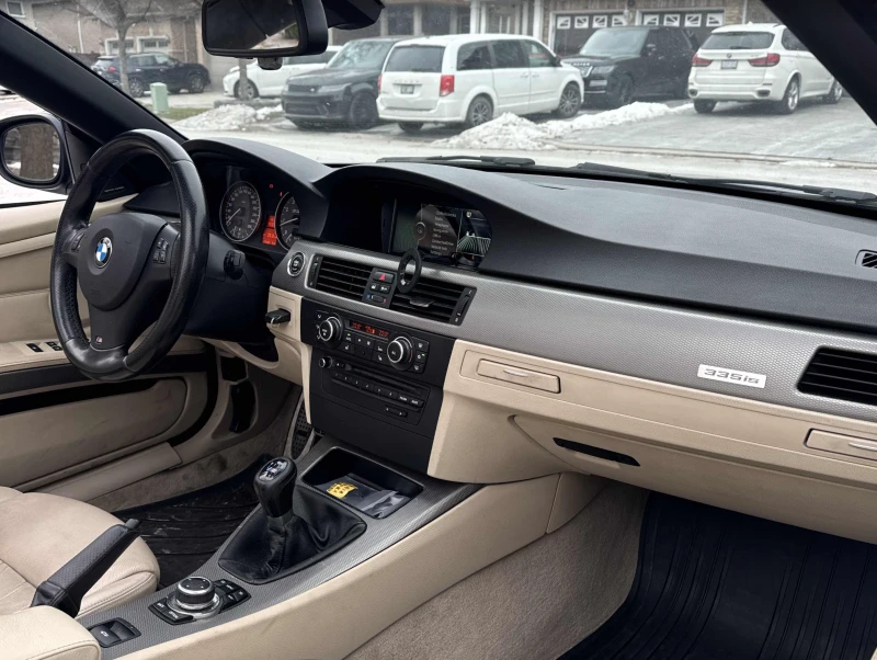 BMW 335 IS, снимка 17 - Автомобили и джипове - 52875052