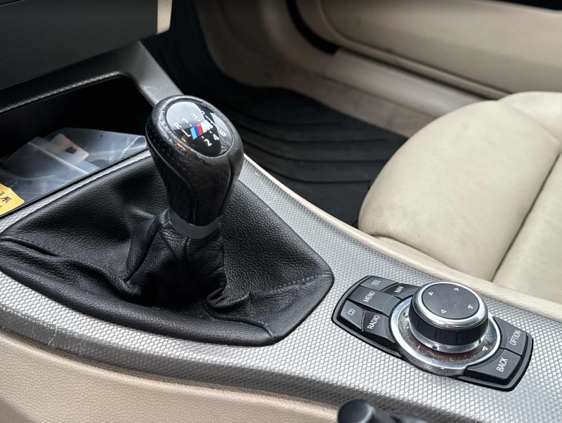 BMW 335 IS, снимка 9 - Автомобили и джипове - 52875052