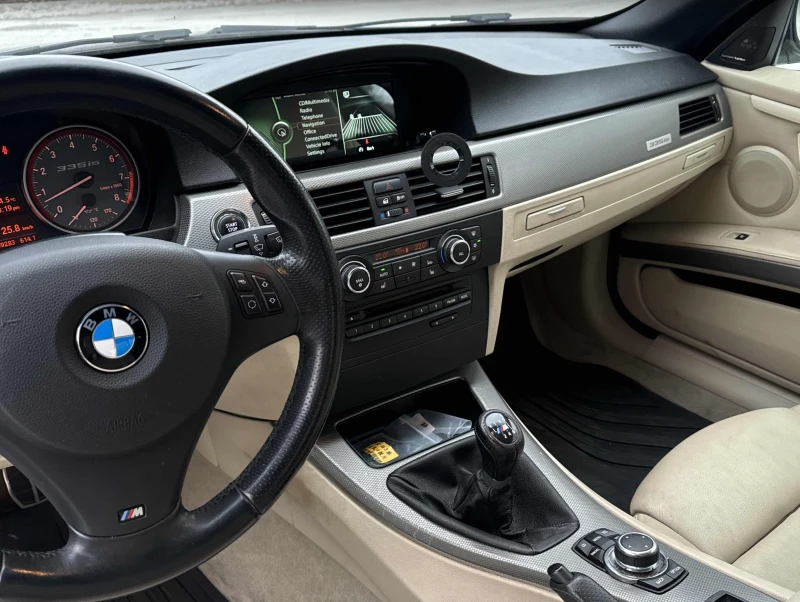 BMW 335 IS, снимка 8 - Автомобили и джипове - 52875052