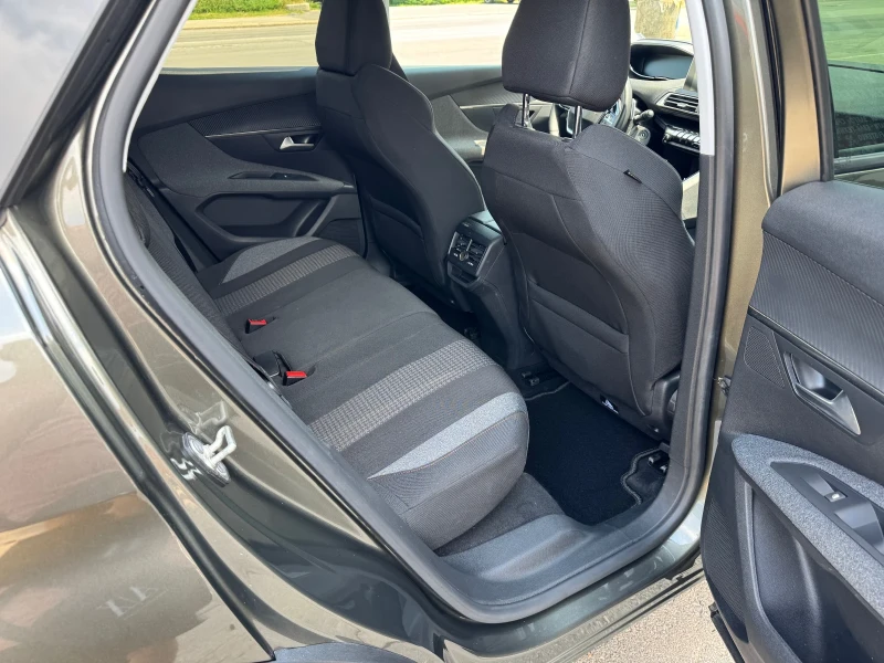 Peugeot 3008 1.5 HDI TOP, снимка 5 - Автомобили и джипове - 52883754