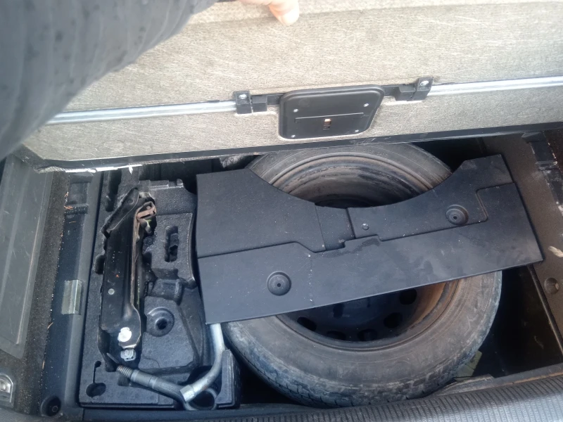 VW Passat B6, снимка 13 - Автомобили и джипове - 53128888