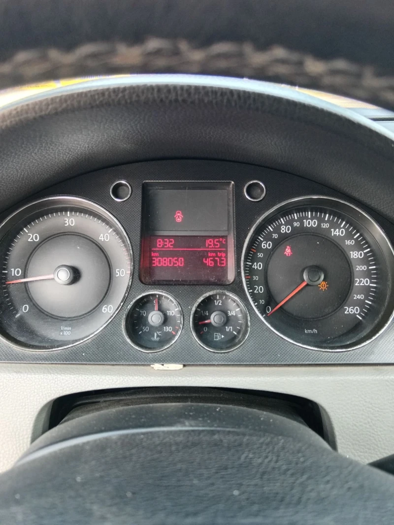 VW Passat B6, снимка 7 - Автомобили и джипове - 53128888