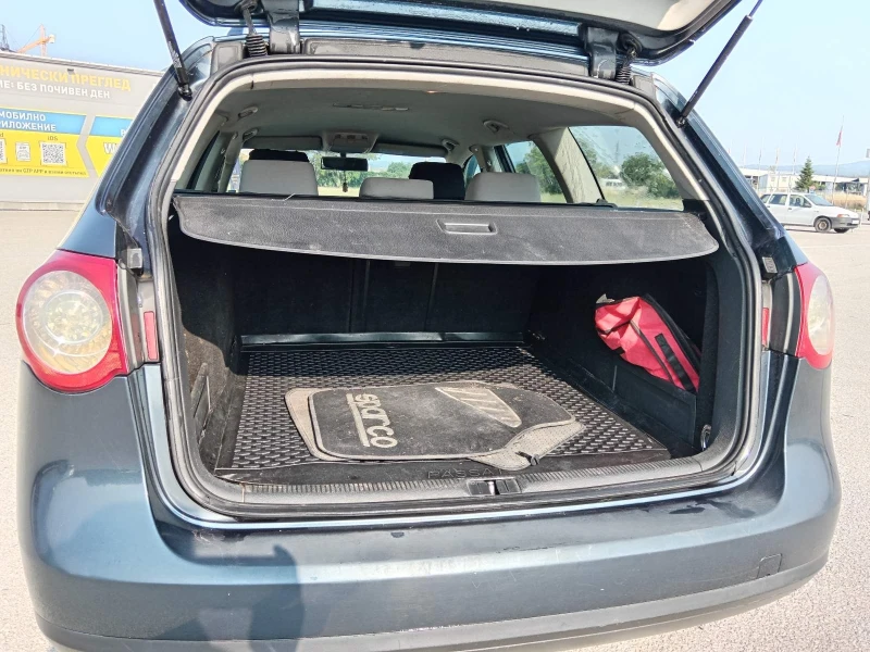 VW Passat B6, снимка 11 - Автомобили и джипове - 53128888