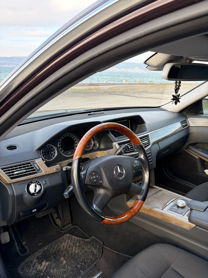 Mercedes-Benz E 350 Distronic Night Vision, снимка 6 - Автомобили и джипове - 53191677