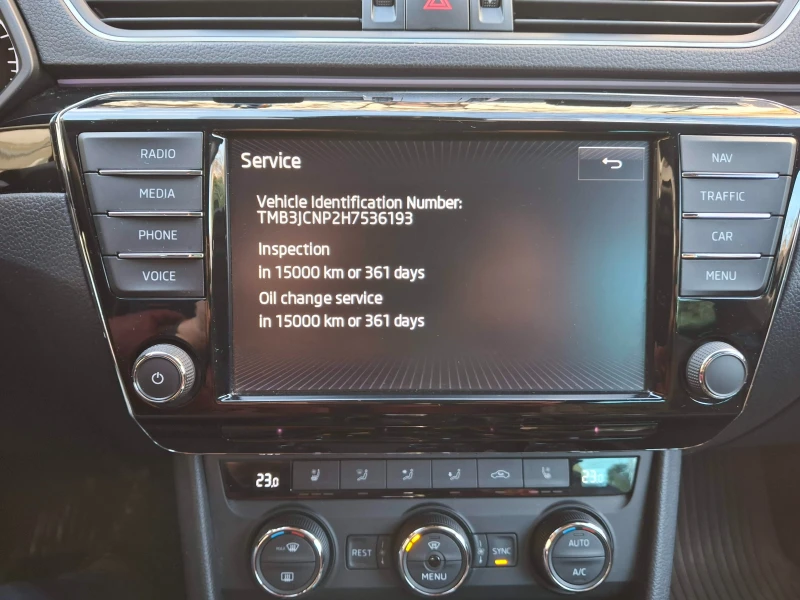 Skoda Superb L&K, снимка 14 - Автомобили и джипове - 53411093