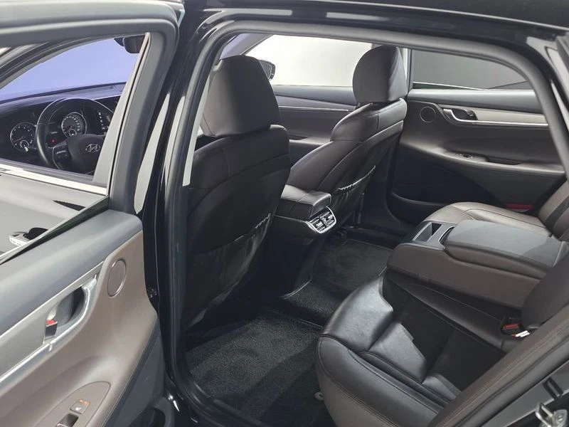 Hyundai Grandeur 3.3 Automatic, снимка 16 - Автомобили и джипове - 55656114
