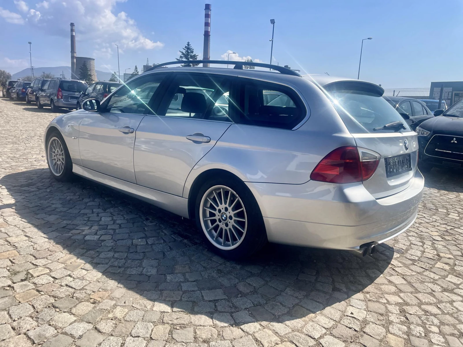 BMW 325 2.5 AVTOMAT - изображение 3