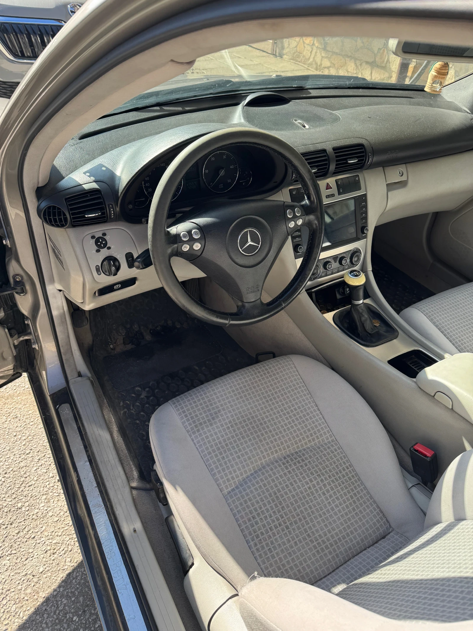 Mercedes-Benz C 220 Sport coupe - изображение 6