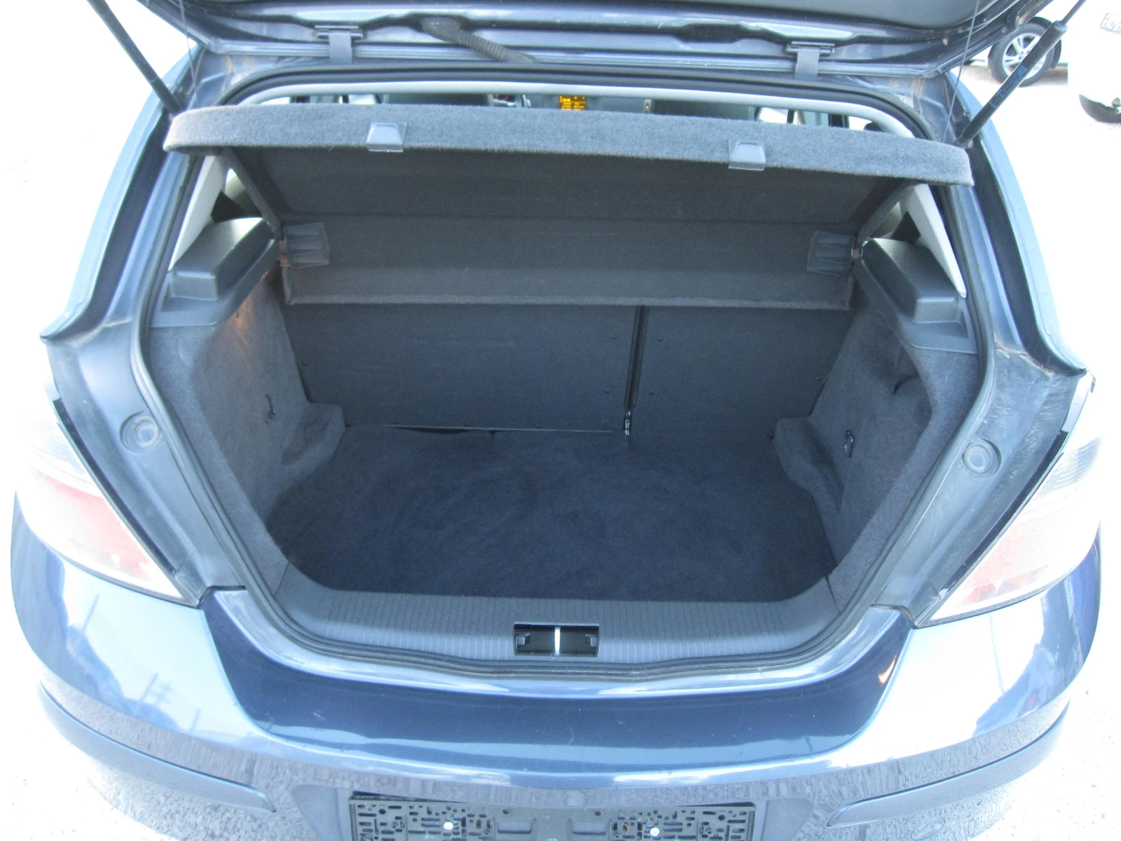 Opel Astra Cosmo 1, 6 - изображение 5