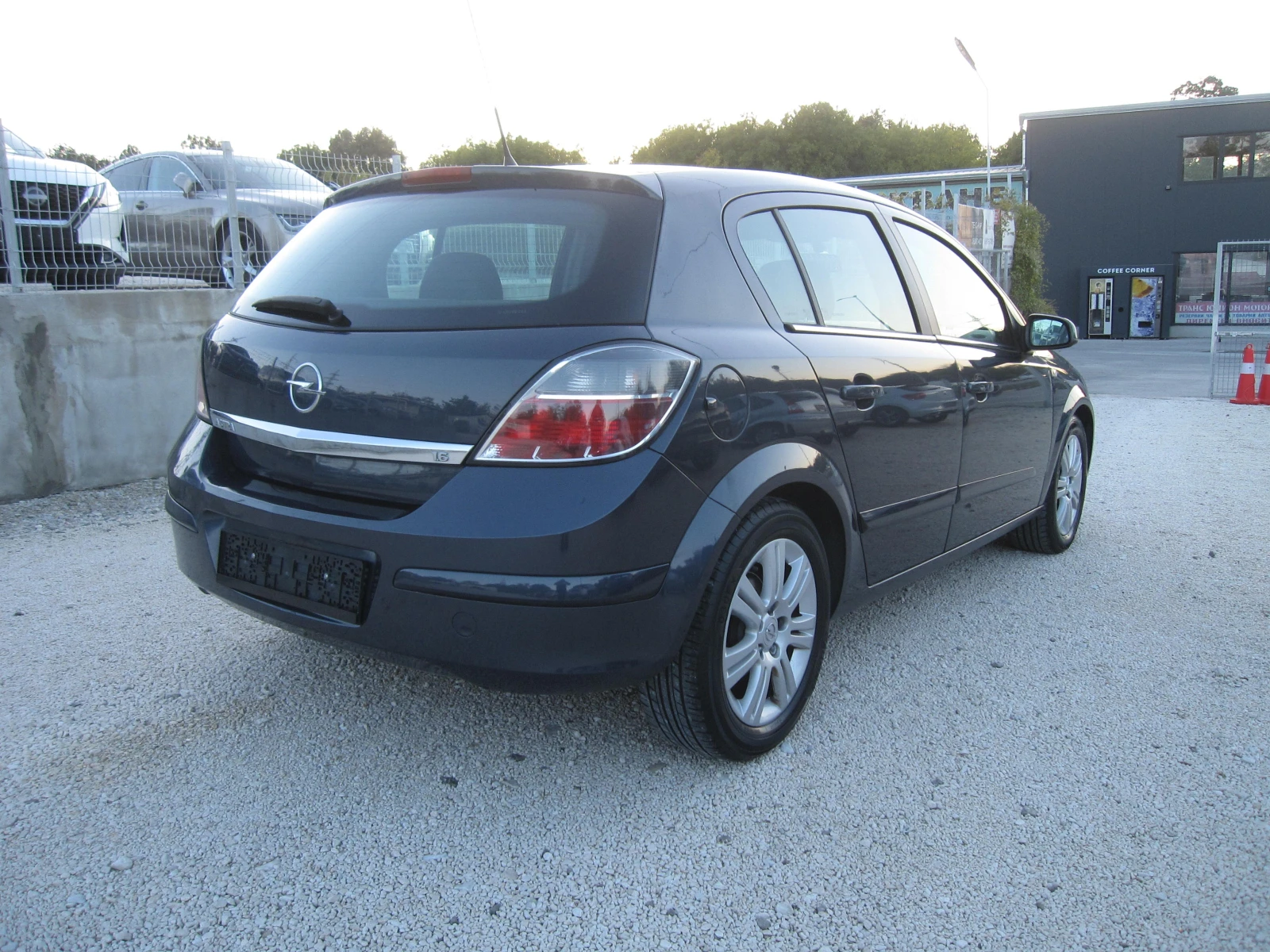 Opel Astra Cosmo 1, 6 - изображение 4