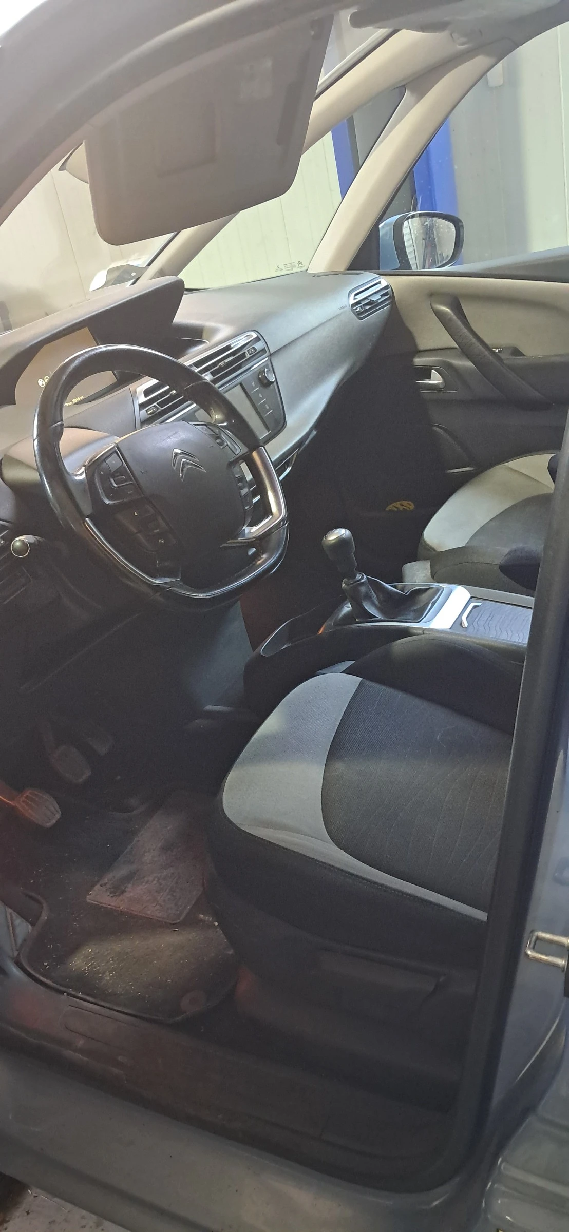 Citroen Grand C4 Picasso 1.2 Т - изображение 5