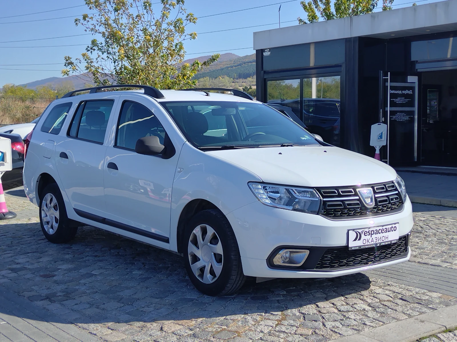 Dacia Logan 1.0sCe/73к.с./Ambiance - изображение 3