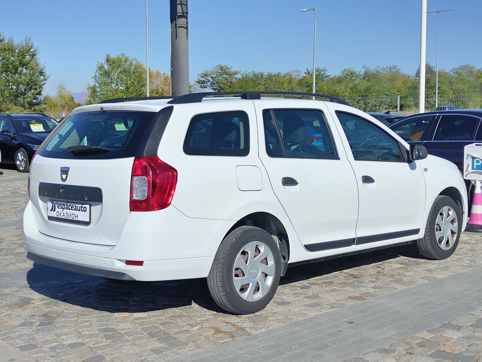 Dacia Logan 1.0sCe/73к.с./Ambiance - изображение 5
