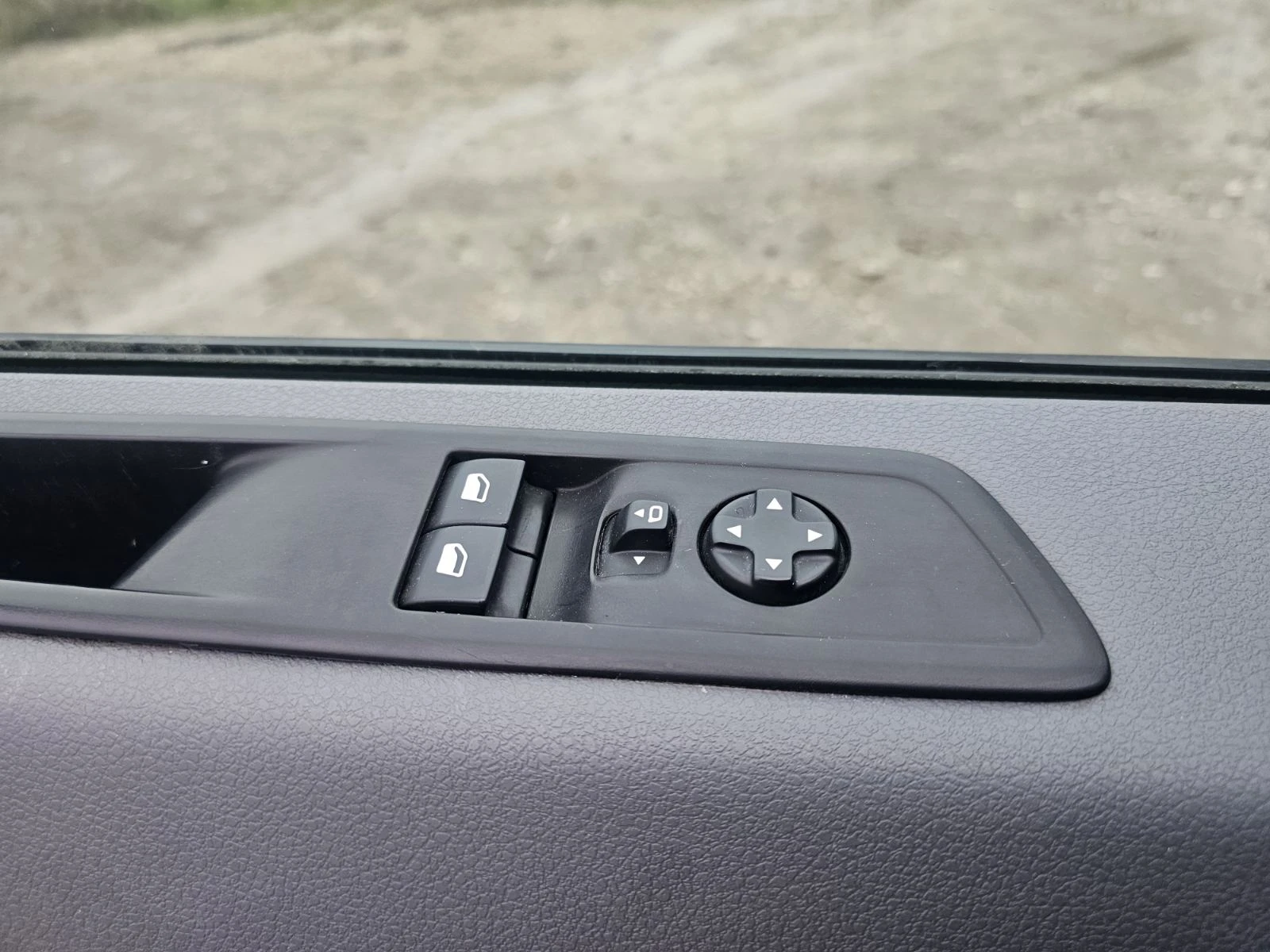 Peugeot Expert 2.0 HDI 4X4 - изображение 9