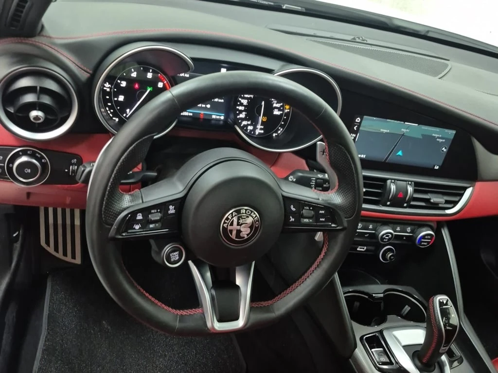 Alfa Romeo Giulia * TI SPORT * CARFAX *  | Mobile.bg � ����������� 12