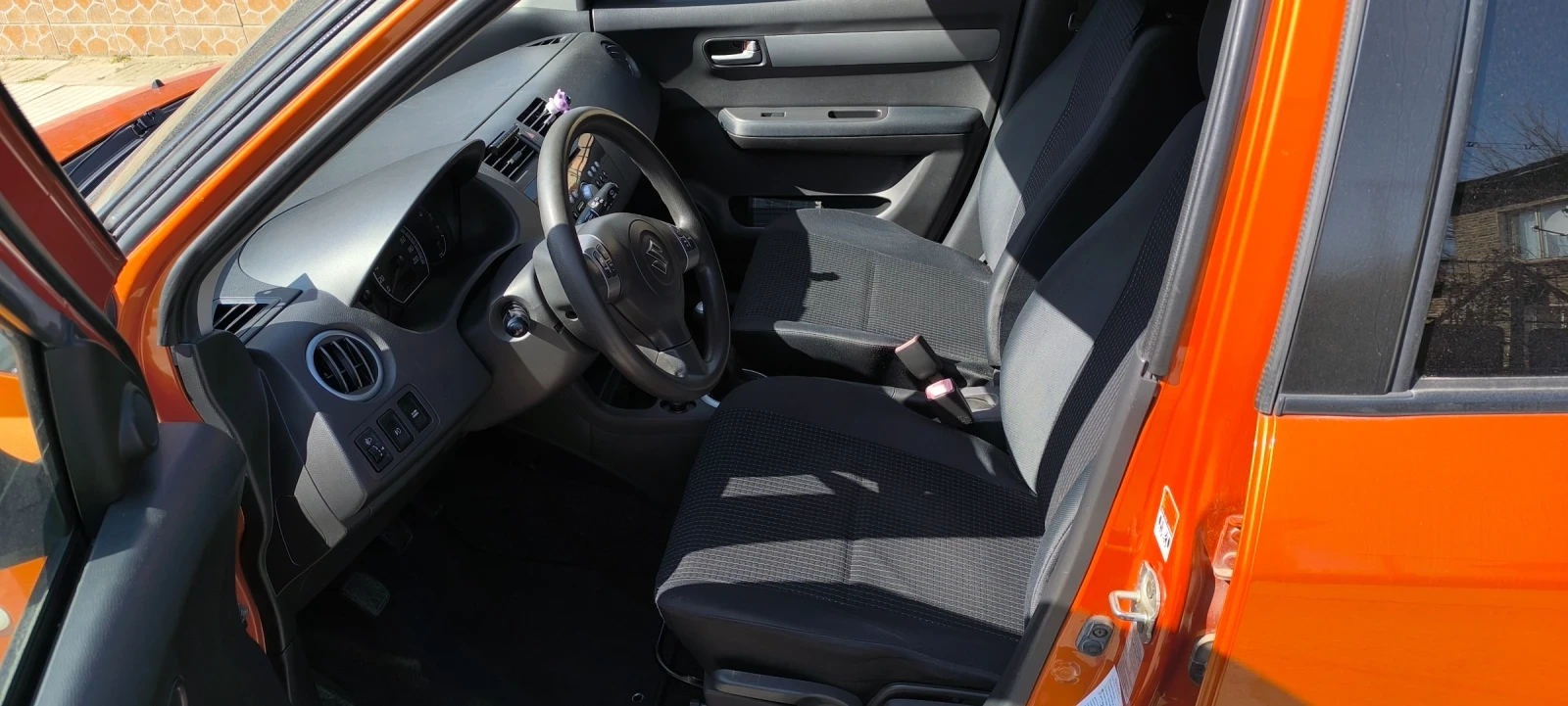 Suzuki Swift, снимка 7 - Автомобили и джипове - 53848292