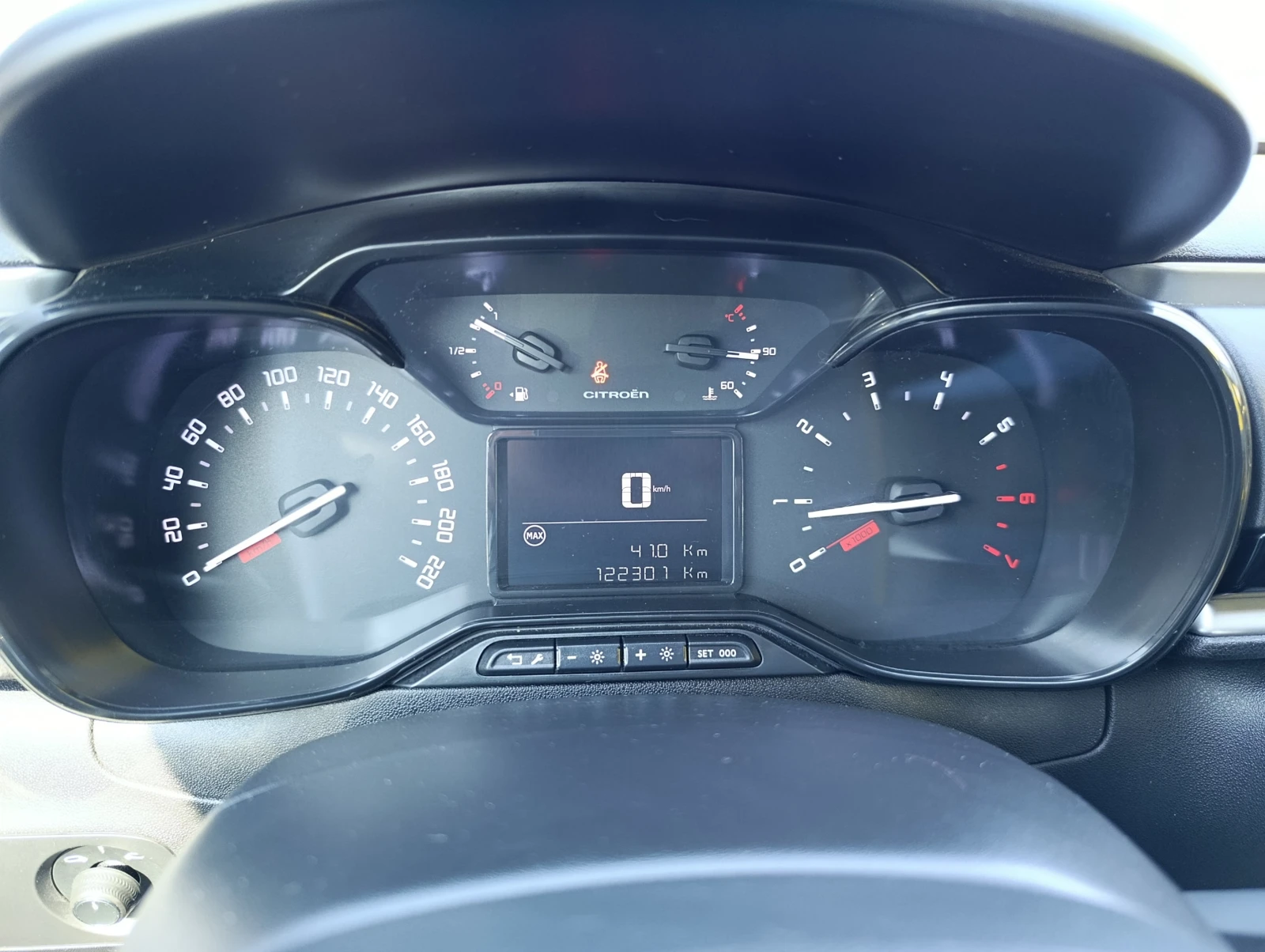 Citroen C3 1.2 83kc. Закупен от БГ, снимка 14 - Автомобили и джипове - 53914119