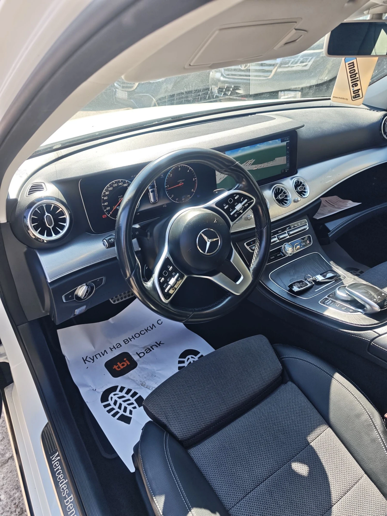 Mercedes-Benz E 220 AMG, ДИГИТАЛЕН ДИСПЛЕЙ, ПОДГРЕВ, КАМЕРА, ФУЛ! , снимка 9 - Автомобили и джипове - 53977464