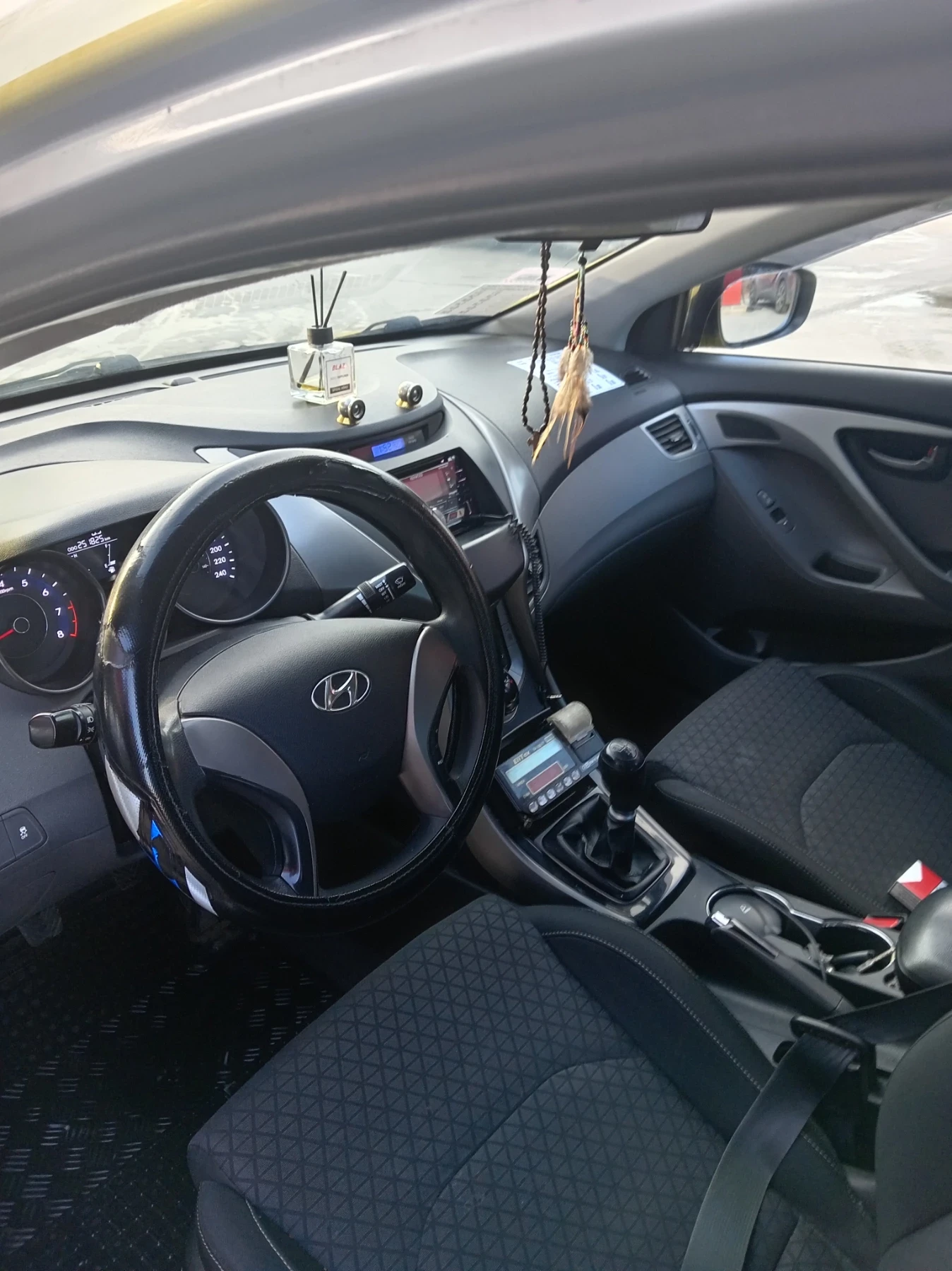 Hyundai Elantra | Mobile.bg � ����������� 7