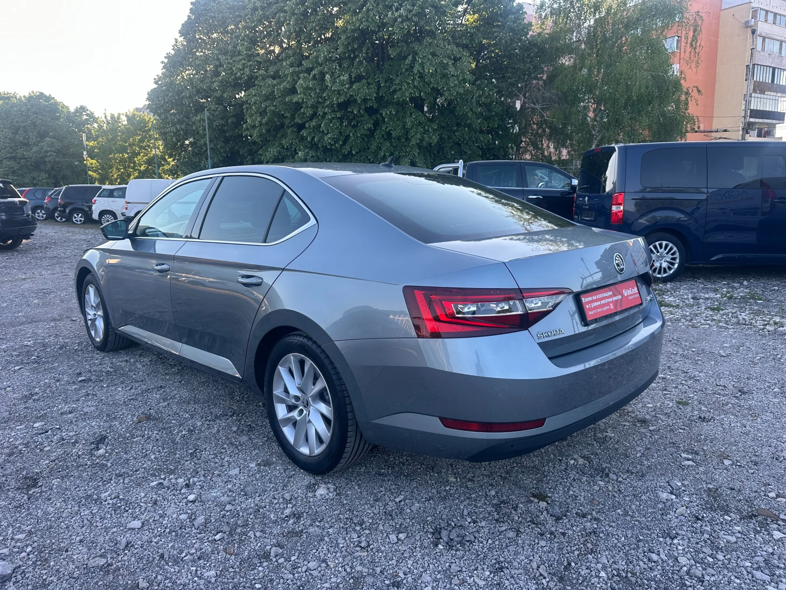 Skoda Superb 1.8TSI 180kc FULLL TOPP, снимка 3 - Автомобили и джипове - 54438428