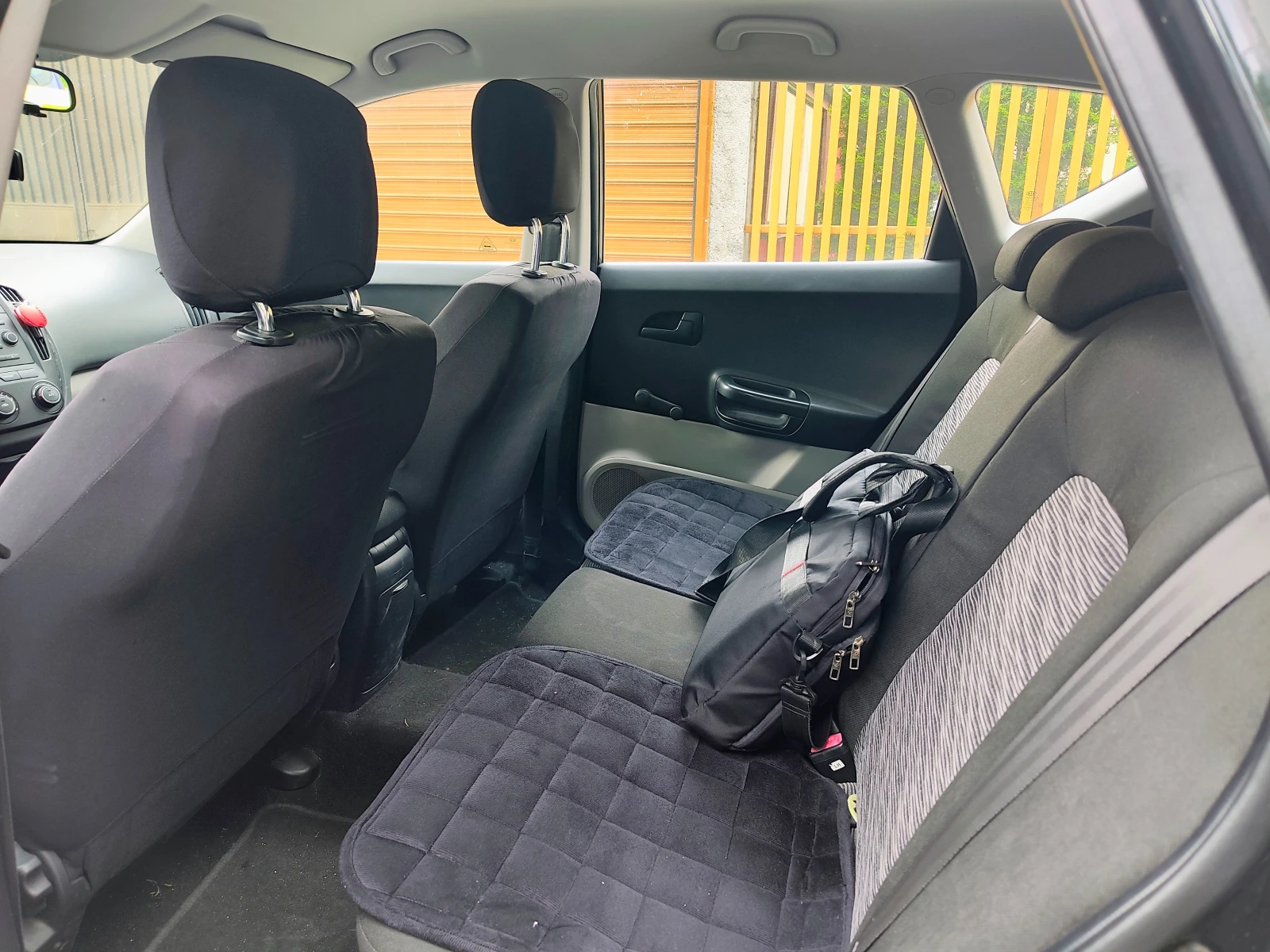 Kia Ceed, снимка 11 - Автомобили и джипове - 54665417