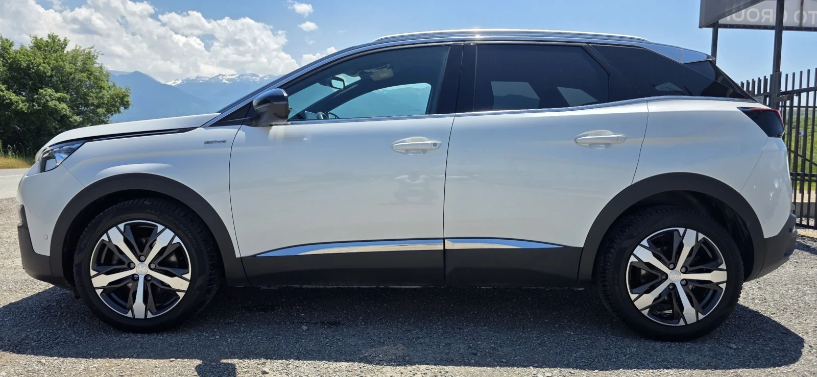Peugeot 3008 1.5 HDI-GT Line-Automat-Full Led, снимка 3 - Автомобили и джипове - 54800135