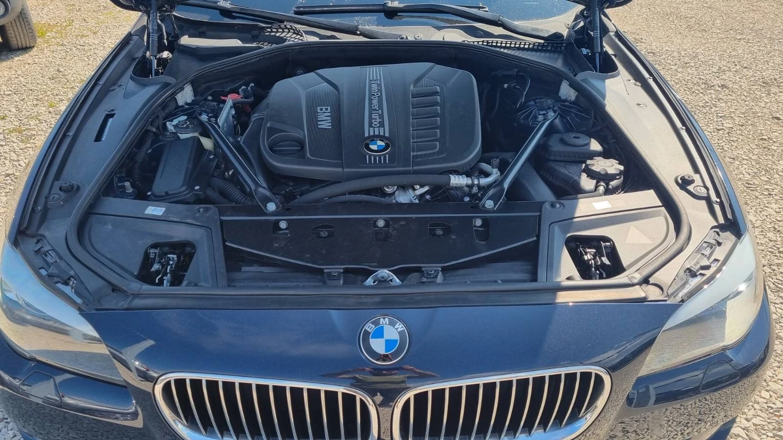 BMW 530 530 XD, снимка 9 - Автомобили и джипове - 54894289